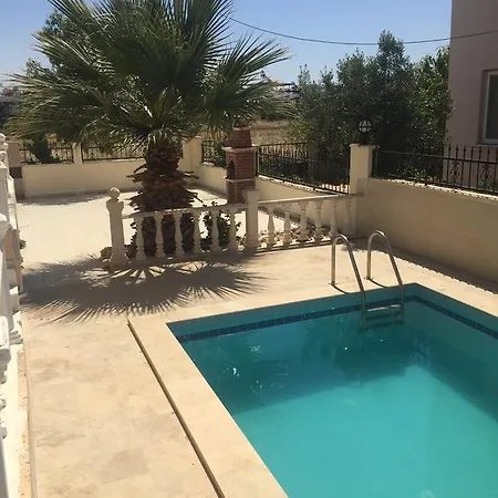 With Private Pool In Altinkum District Villa Didim