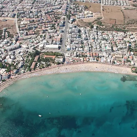 With Private Pool In Altinkum District Didim