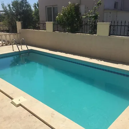 With Private Pool In Altinkum District Didim