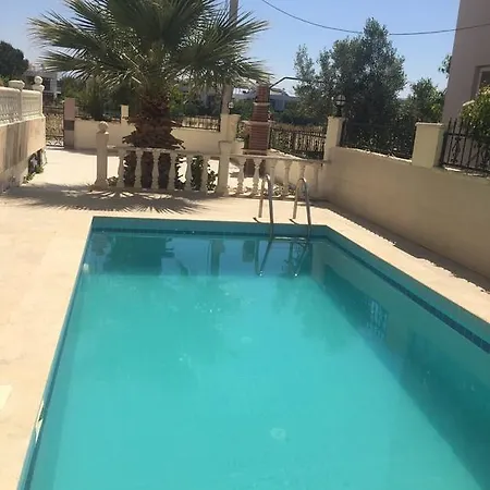 With Private Pool In Altinkum District Villa