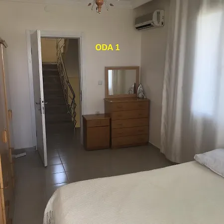 Villa With Private Pool In Altinkum District Didim